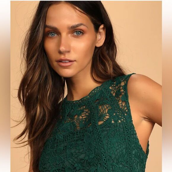 NWT LULUS LIVING LOVELY EMERALD GREEN CROCHET LACE BACKLESS MINI DRESS SIZE XL - Picture 4 of 11